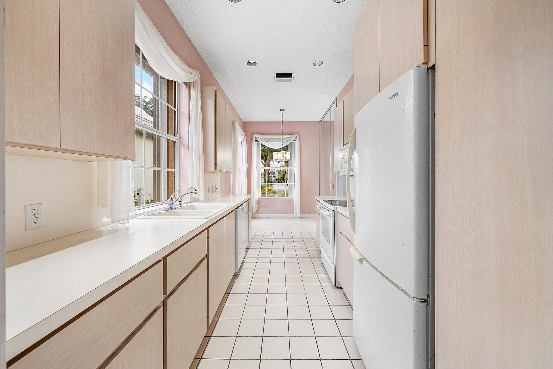 1115 Gator Trail, West Palm Beach, FL 33409 Photo