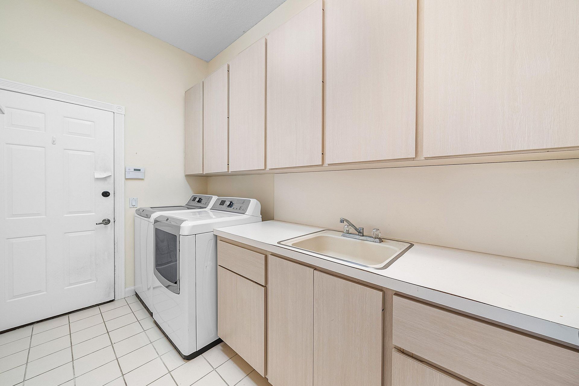 1115 Gator Trail, West Palm Beach, FL 33409 Photo