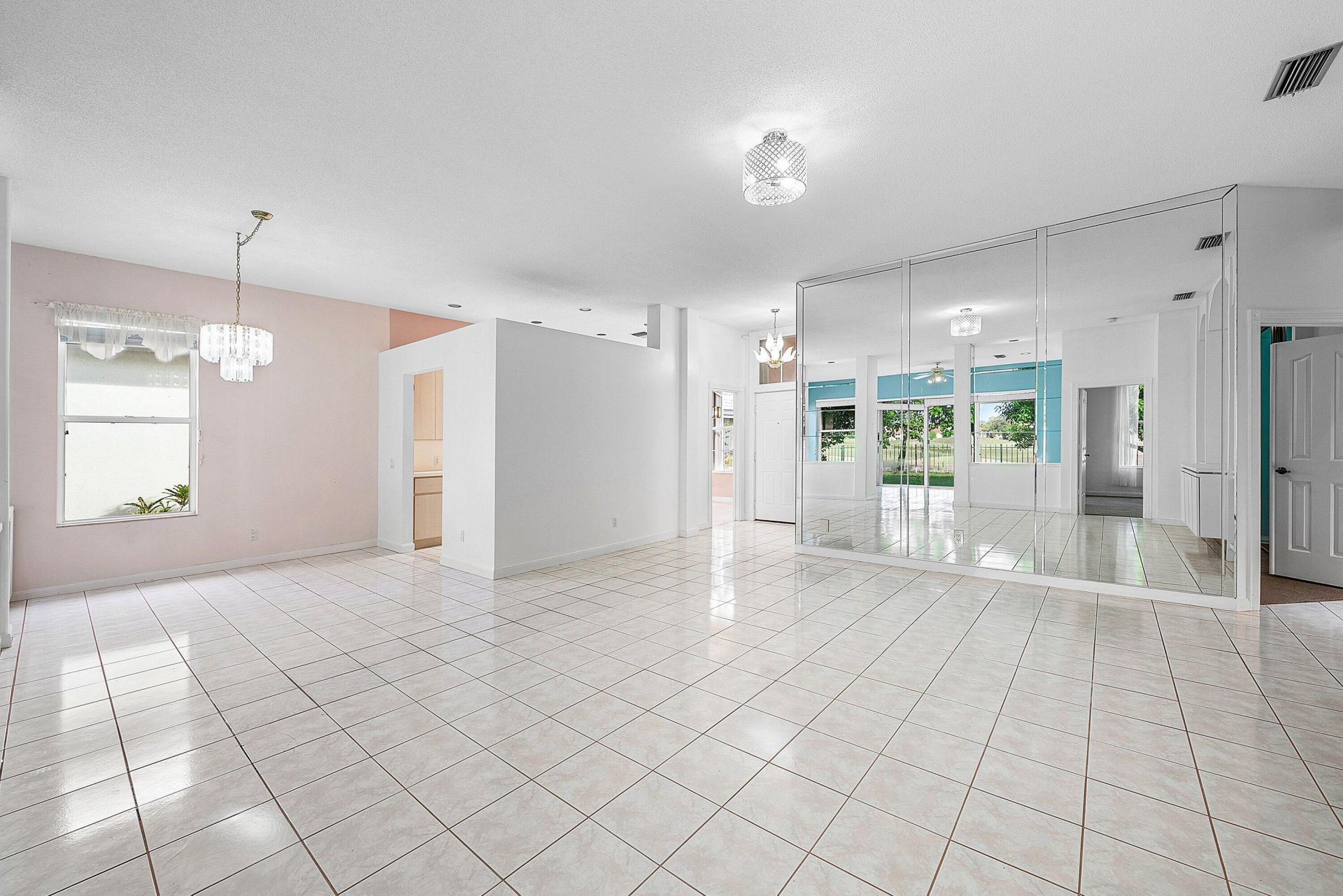 1115 Gator Trail, West Palm Beach, FL 33409 Photo