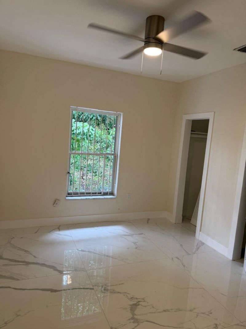 6410 NW Miami Court, Miami, FL 33150 Photo