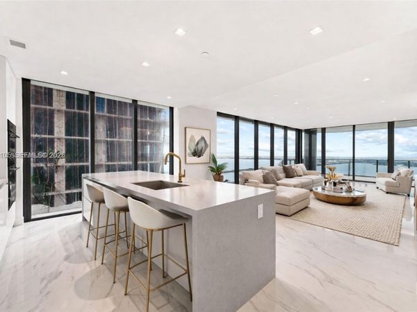 700 NE 24th St, Unit 5401, Miami, FL 33137