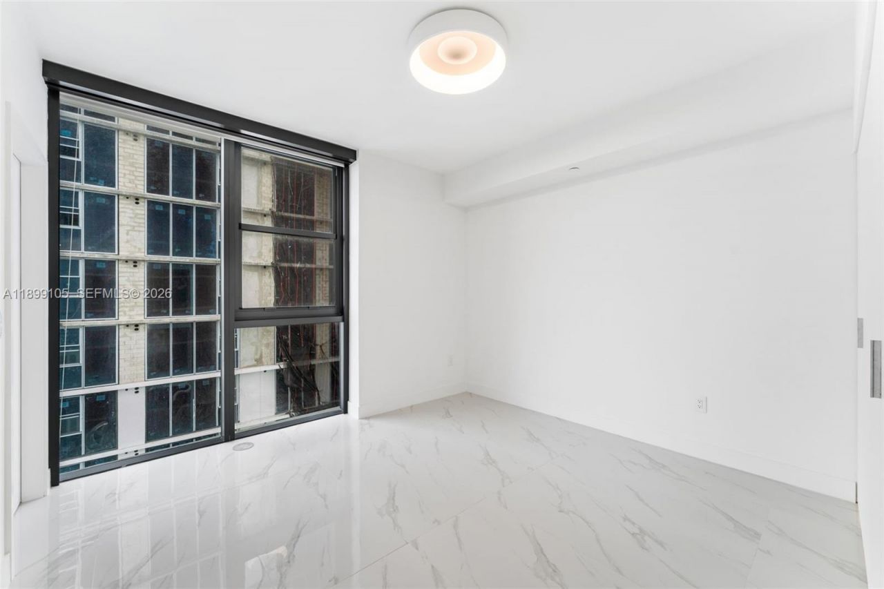 700 NE 24th St, Unit 5401, Miami, FL 33137 Photo