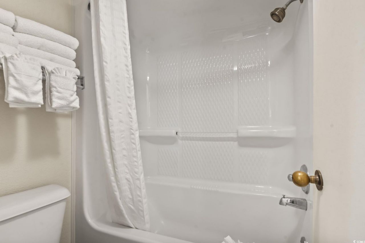 1200 N Ocean Blvd. Photo 16