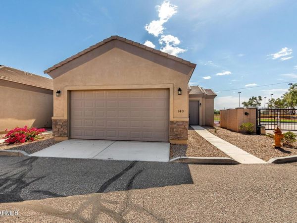 846 N Pueblo Drive, Unit 140, Casa Grande, AZ 85122