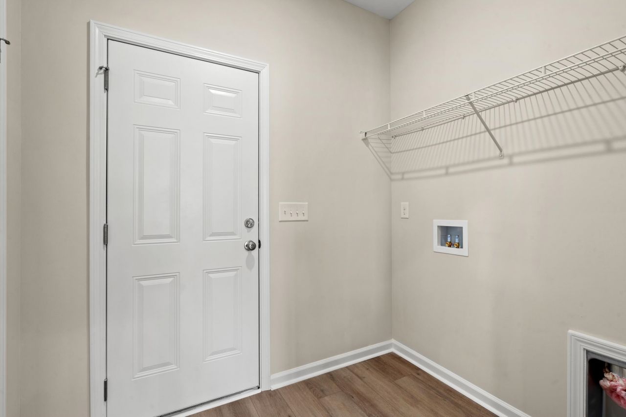 1178 W Business 9 Photo 7