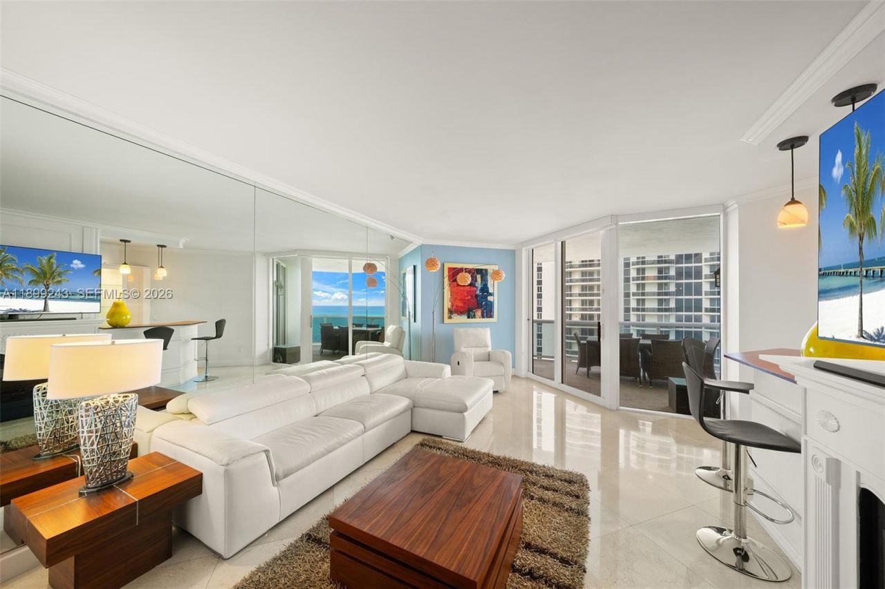 4775 Collins Ave, Unit 1708, Miami Beach, FL 33140 Photo