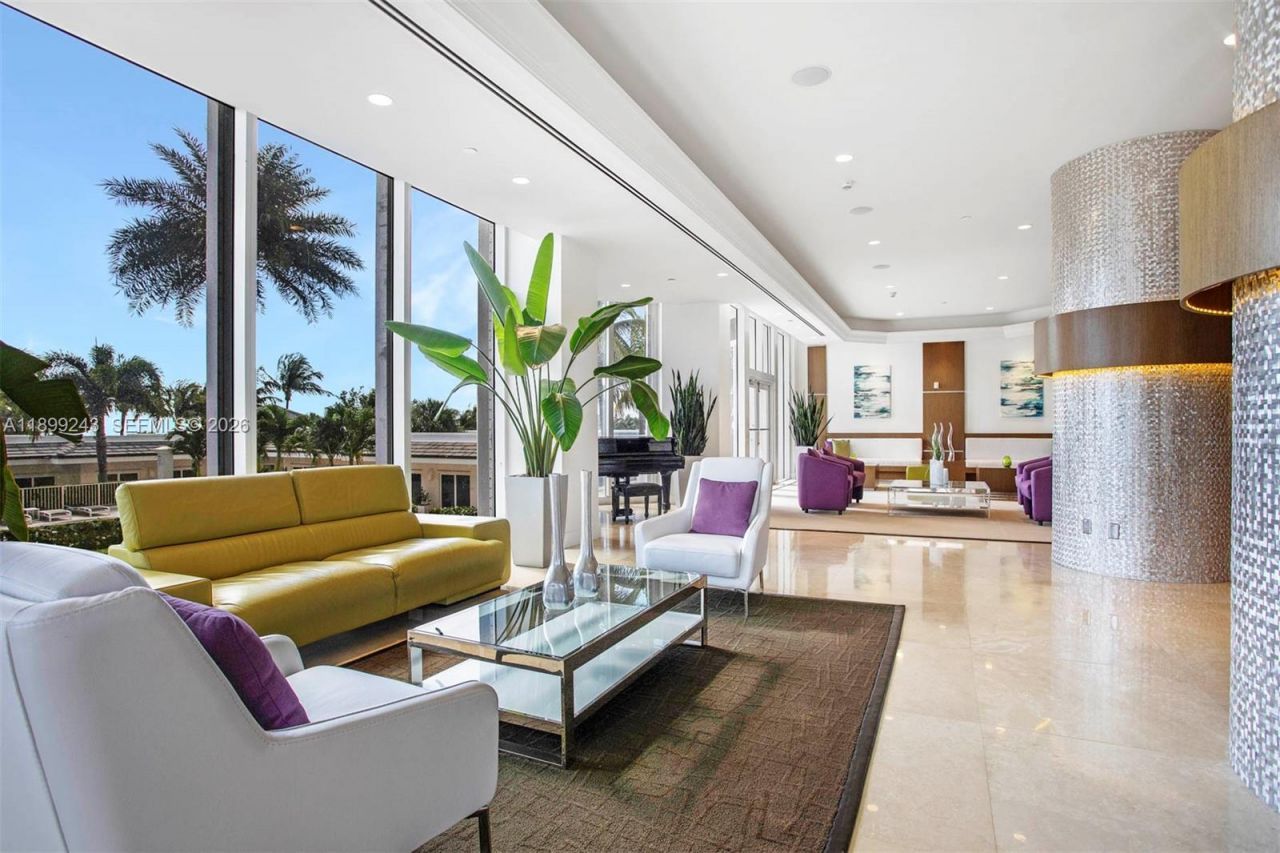 4775 Collins Ave, Unit 1708, Miami Beach, FL 33140 Photo