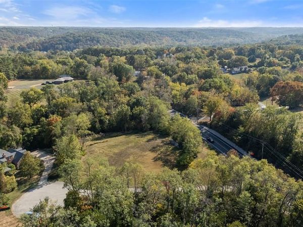 9 Wildwood Point Court, Wildwood, MO 63005