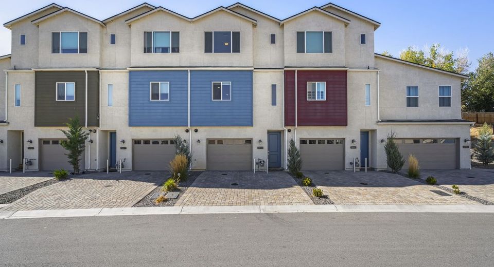 5013 Cavestone Road, Sun Valley, NV 89433 Photo