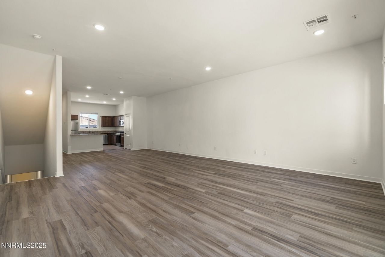 5013 Cavestone Road, Sun Valley, NV 89433 Photo