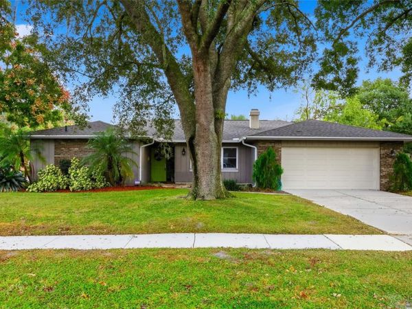 8014 LAUREL TREE DRIVE, ORLANDO, FL 32819