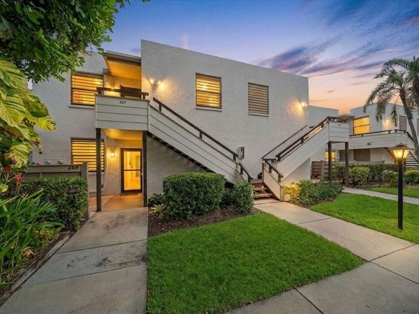 257 SHERWOOD DRIVE, Unit 257, BRADENTON, FL 34210