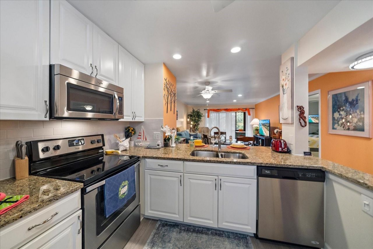 257 Sherwood Drive, Unit 257, Bradenton, FL 34210 Photo