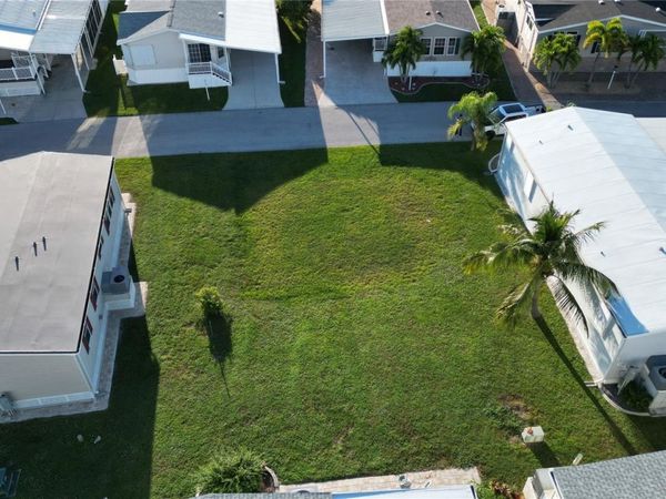 17 COPENHAGEN AVENUE, PUNTA GORDA, FL 33950