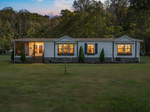 1833 Preacher Holt Rd, Mount Pleasant, TN 38474