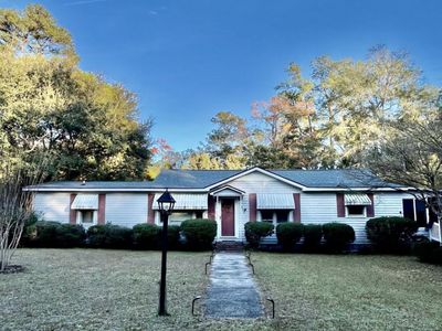 210 Orange Street, Walterboro, SC 29488