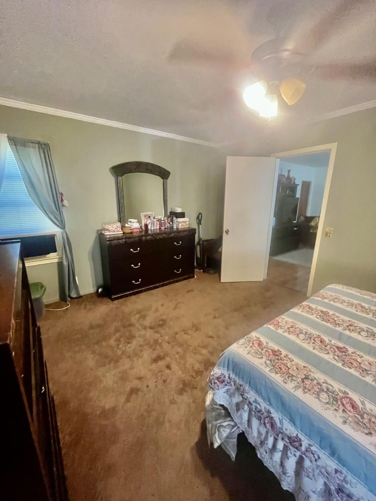 210 Orange Street Photo 12