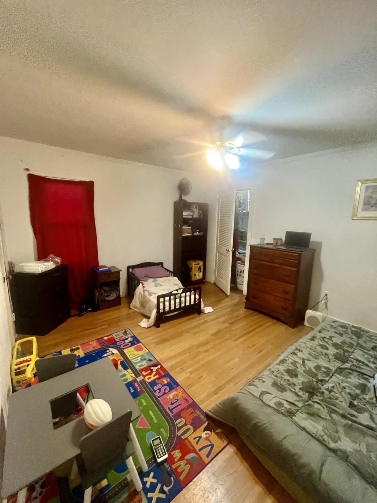 210 Orange Street Photo 14