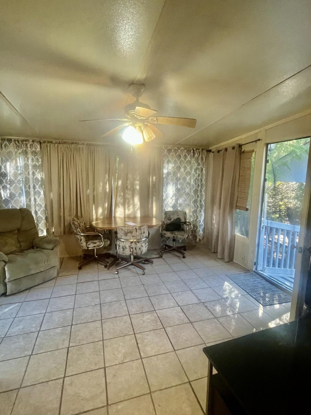 210 Orange Street Photo 8