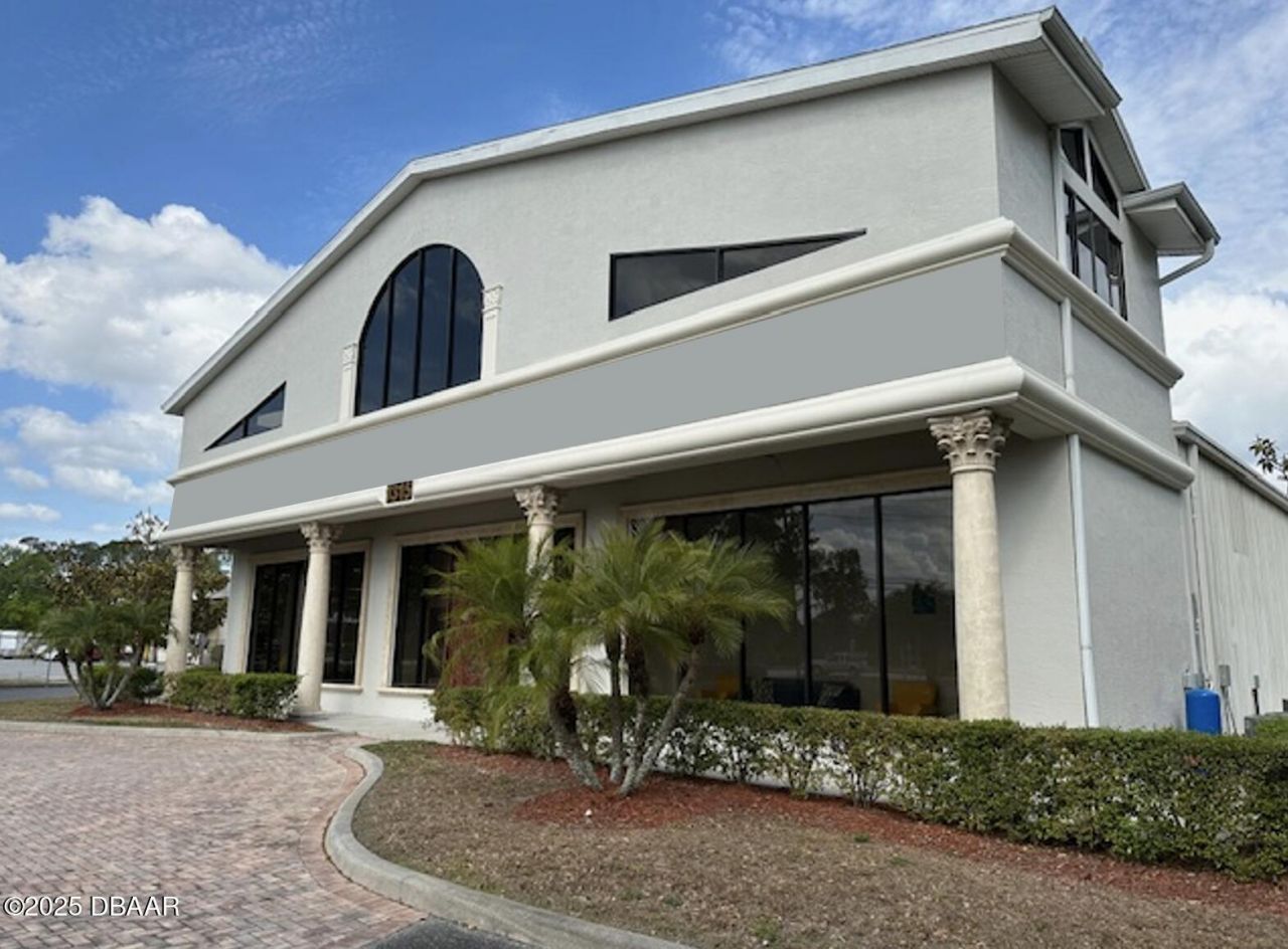 1315 E International Speedway Boulevard, Deland, FL 32724 Photo