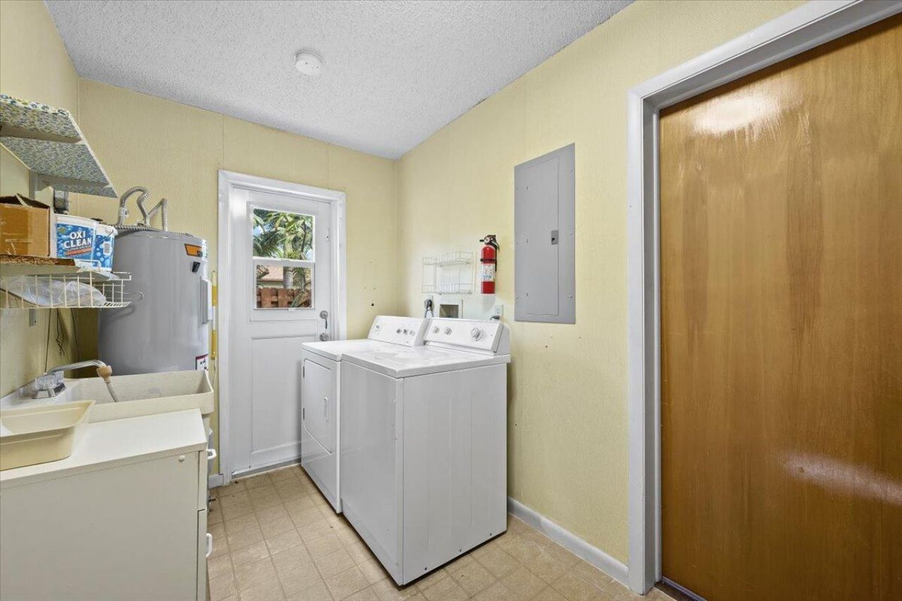 1409 Richard Lane, Lake Worth Beach, FL 33460 Photo