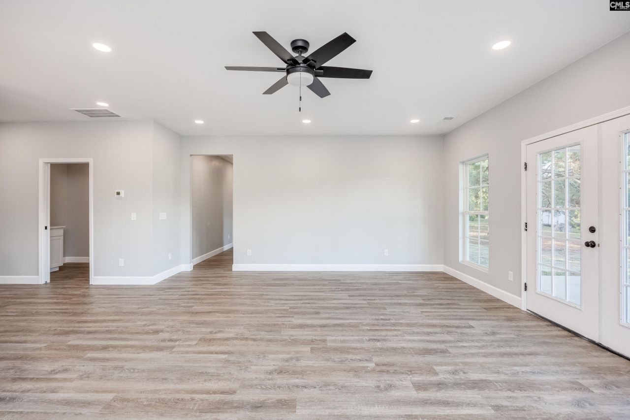 369 Bethlehem Circle Photo 15