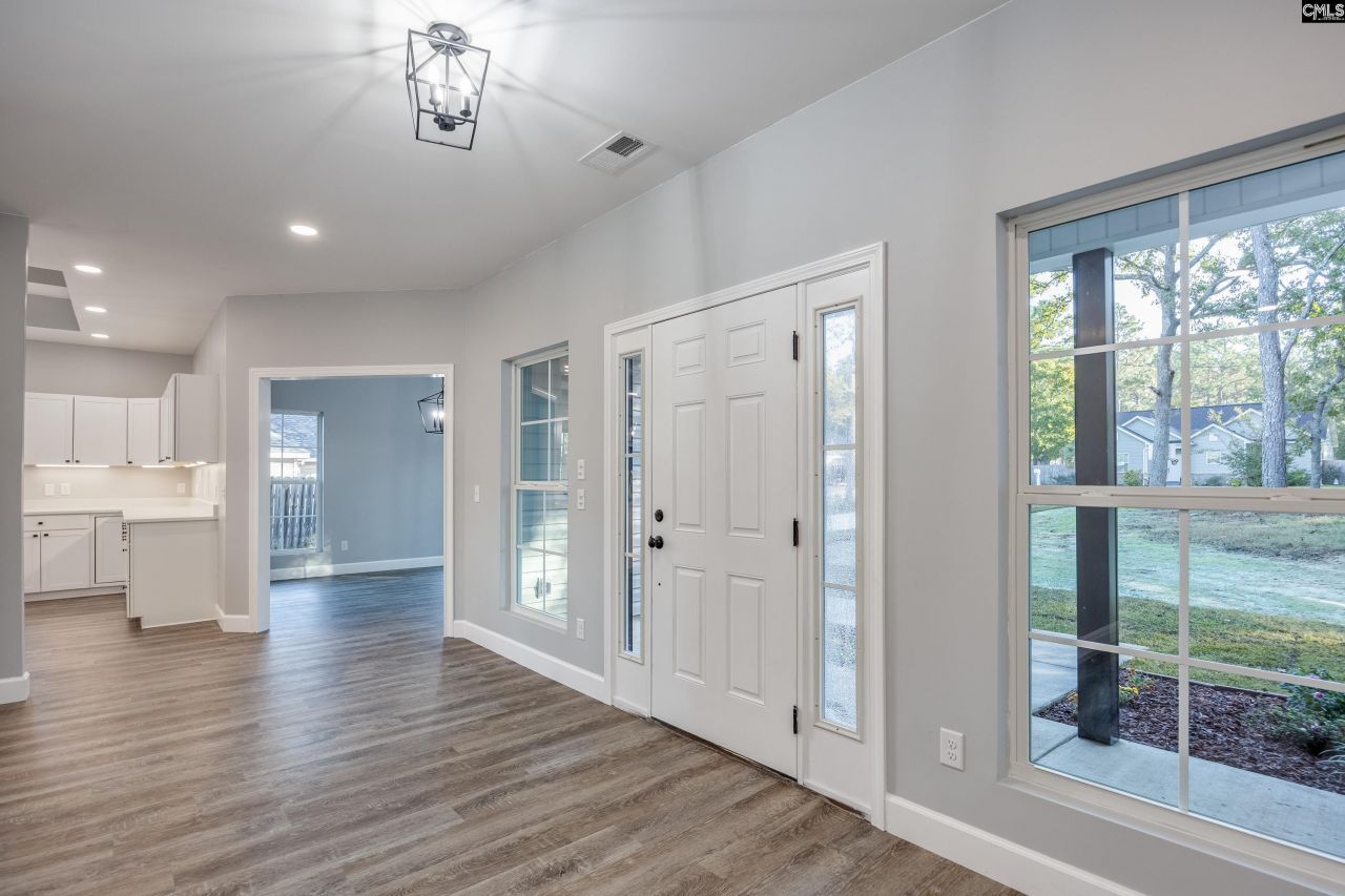 369 Bethlehem Circle Photo 7