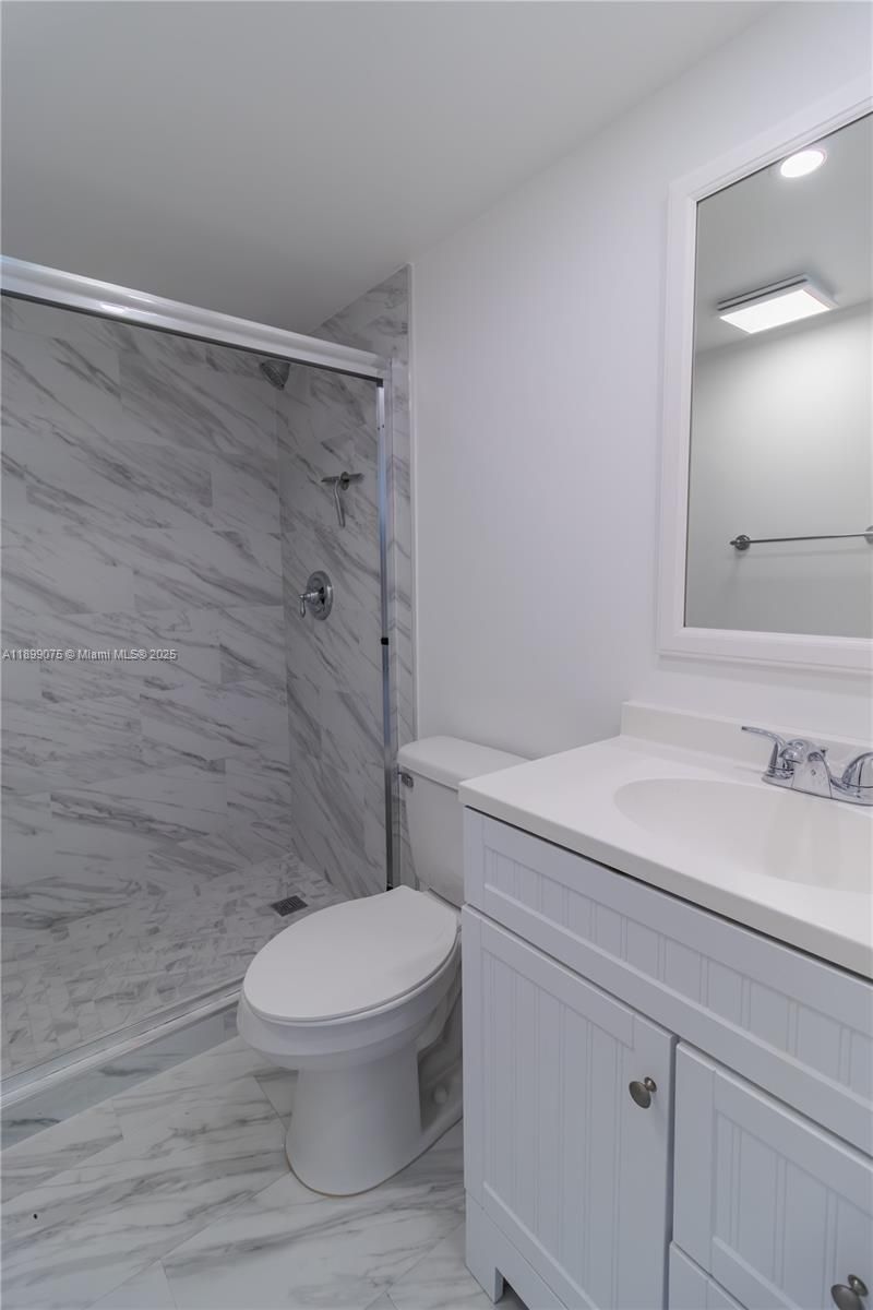 14611 N Kendall Dr, Unit 208L, Miami, FL 33186 Photo