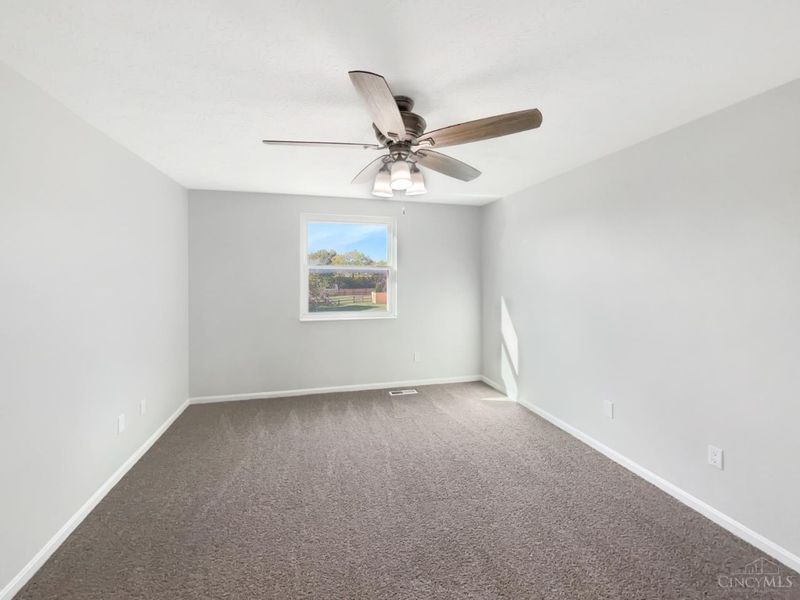 6038 Glennsbury Court, West Chester, OH 45069 Photo 5