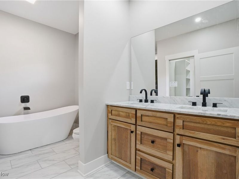 603 Oriole Drive, Roaming Shores, OH 44084 Photo 21