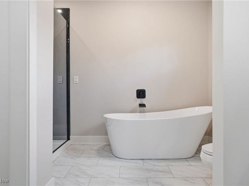 603 Oriole Drive, Roaming Shores, OH 44084 Photo 25