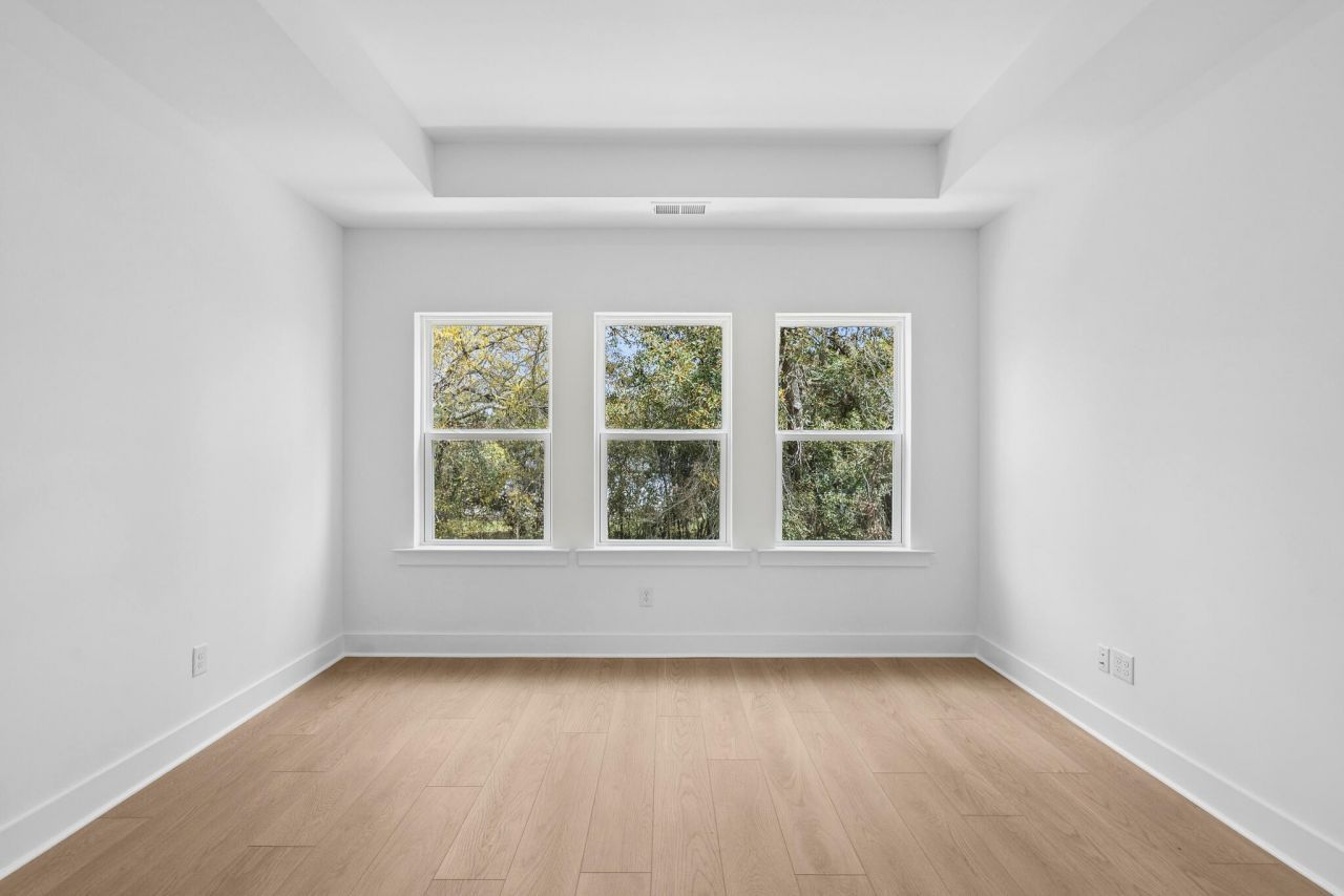 5358 Elder Avenue Photo 21