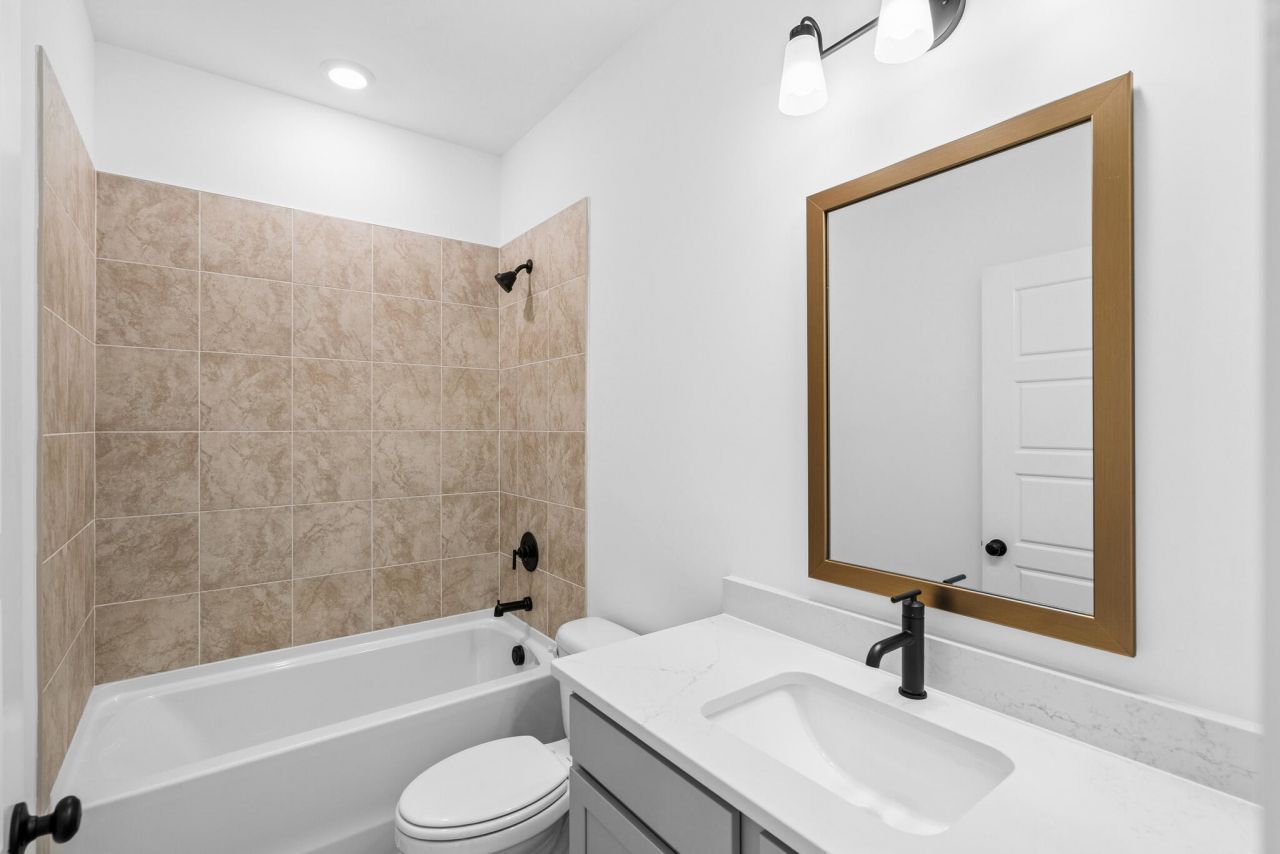 5358 Elder Avenue Photo 26