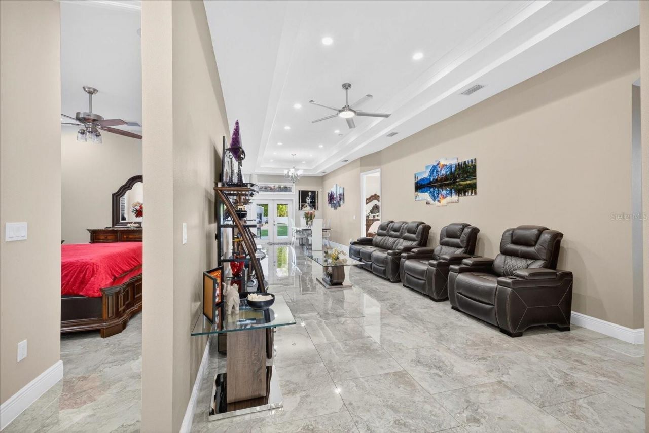 3914 Sligh Avenue, Tampa, FL 33614 Photo