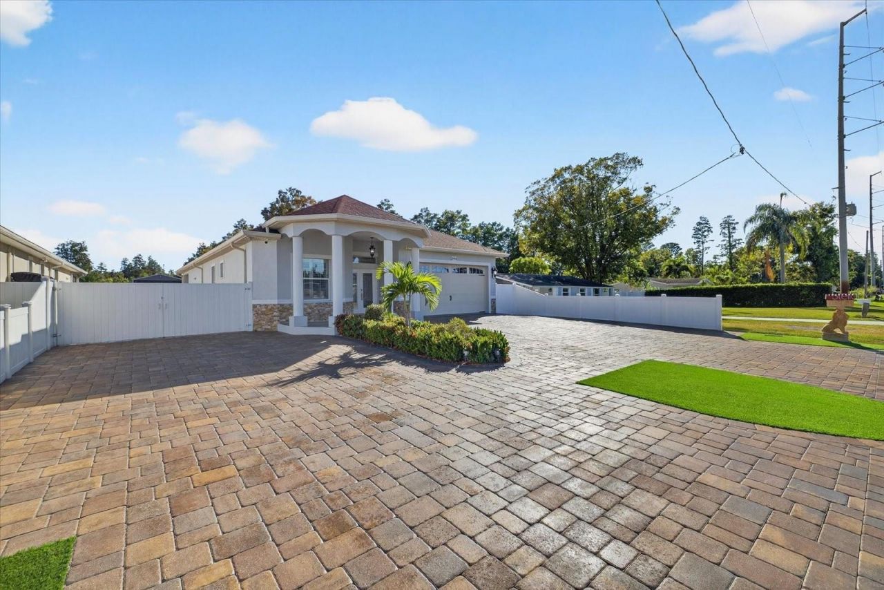 3914 Sligh Avenue, Tampa, FL 33614 Photo