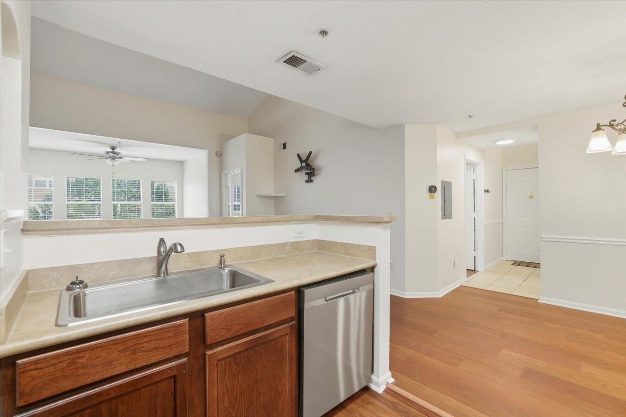 2801 Chancellorsville Drive, Unit 1233, Tallahassee, FL 32312 Photo