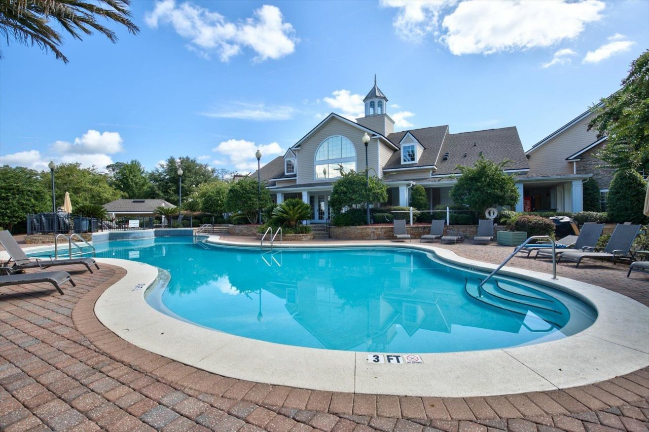 2801 Chancellorsville Drive, Unit 1233, Tallahassee, FL 32312 Photo