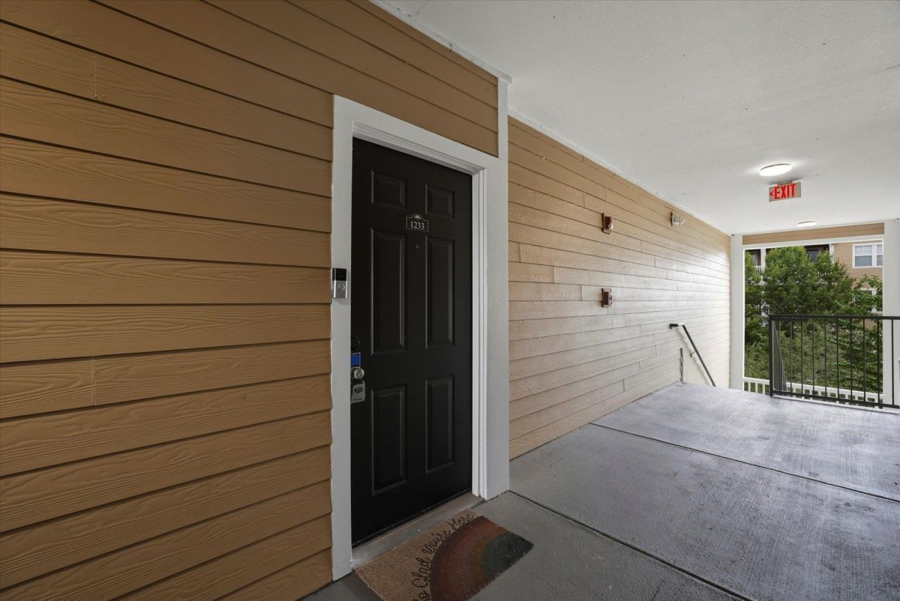 2801 Chancellorsville Drive, Unit 1233, Tallahassee, FL 32312 Photo