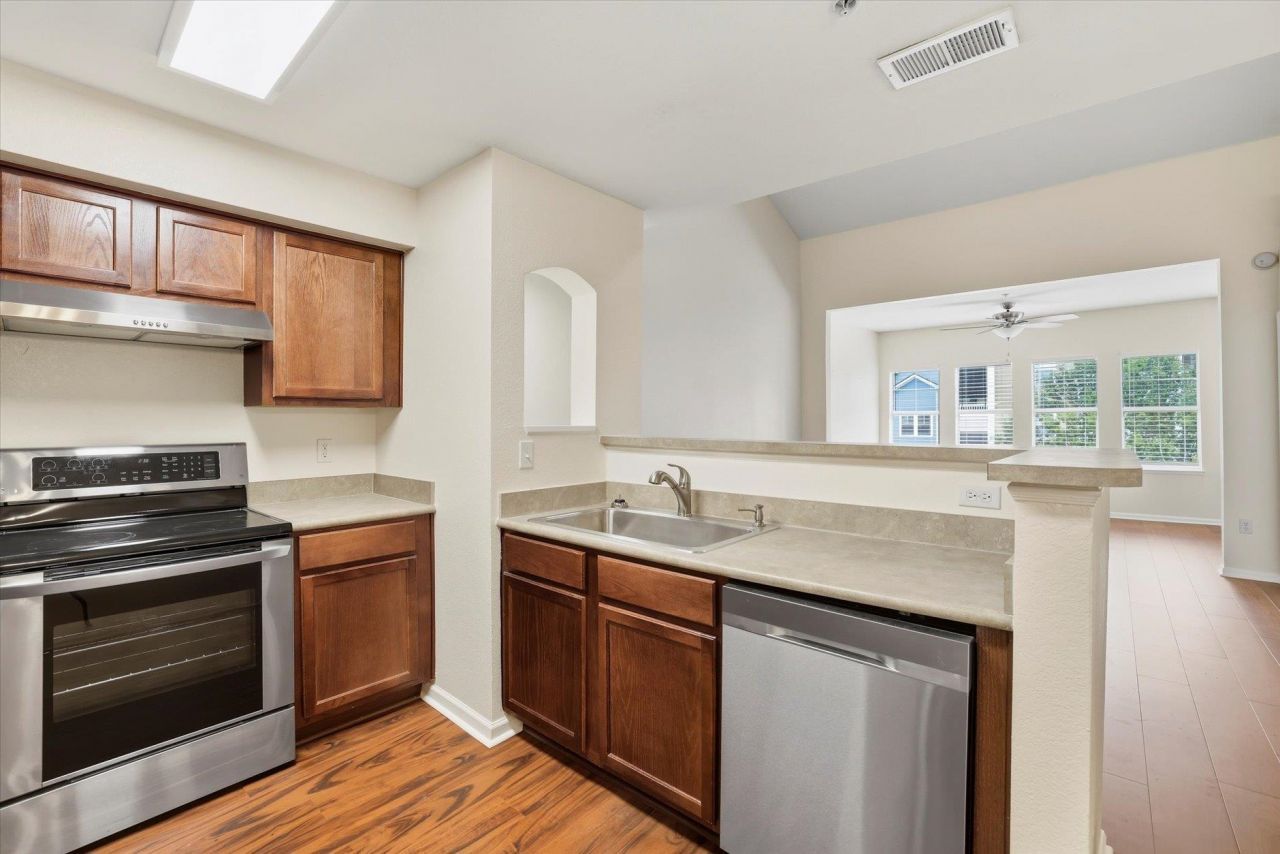 2801 Chancellorsville Drive, Unit 1233, Tallahassee, FL 32312 Photo