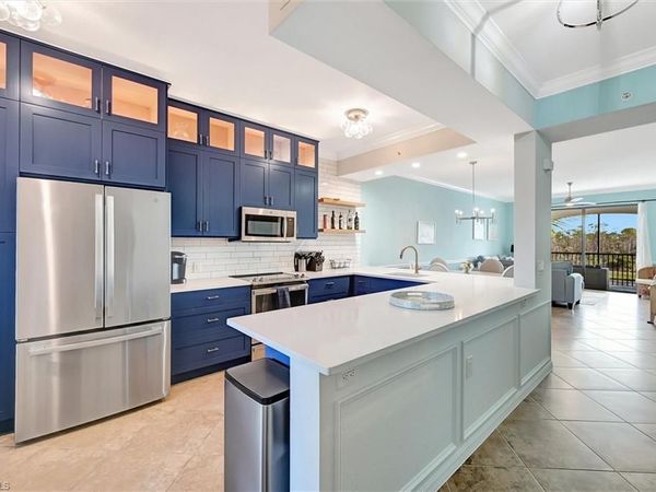 9727 Acqua CT, Unit 434, NAPLES, FL 34113