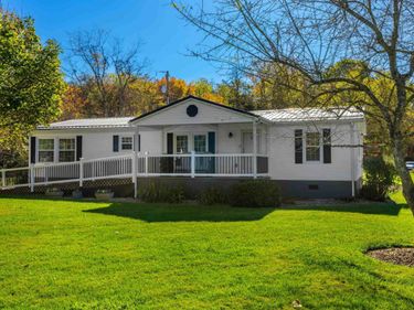 16 BALL DIAMOND TRL, VESUVIUS, VA 24482