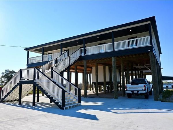 21275 CHEF MENTEUR Highway, New Orleans, LA 70129