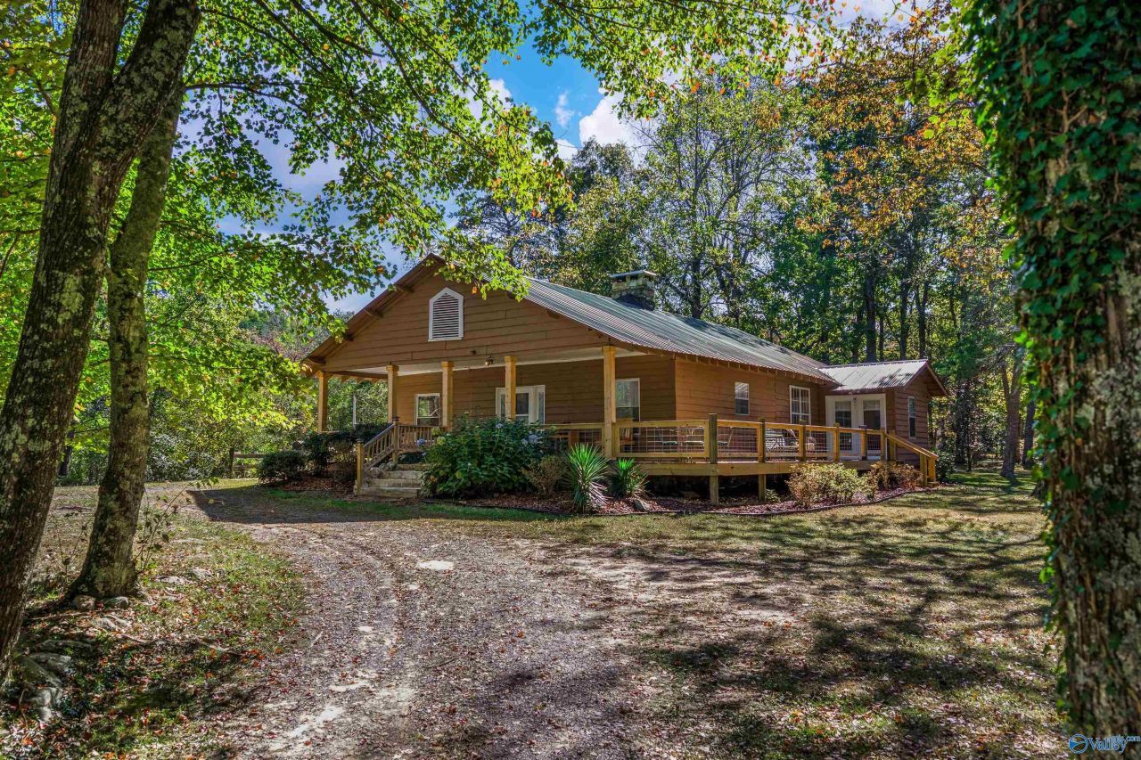 20600 Scenic Highway, Mentone, AL 35984 Main Photo