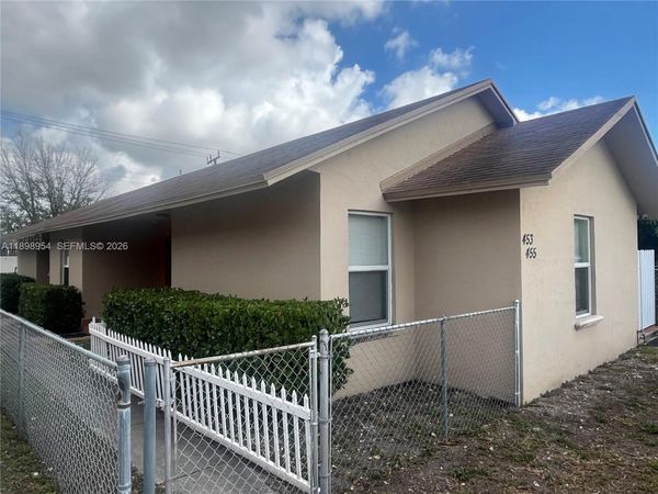 453 E 13th St, Hialeah, FL 33010