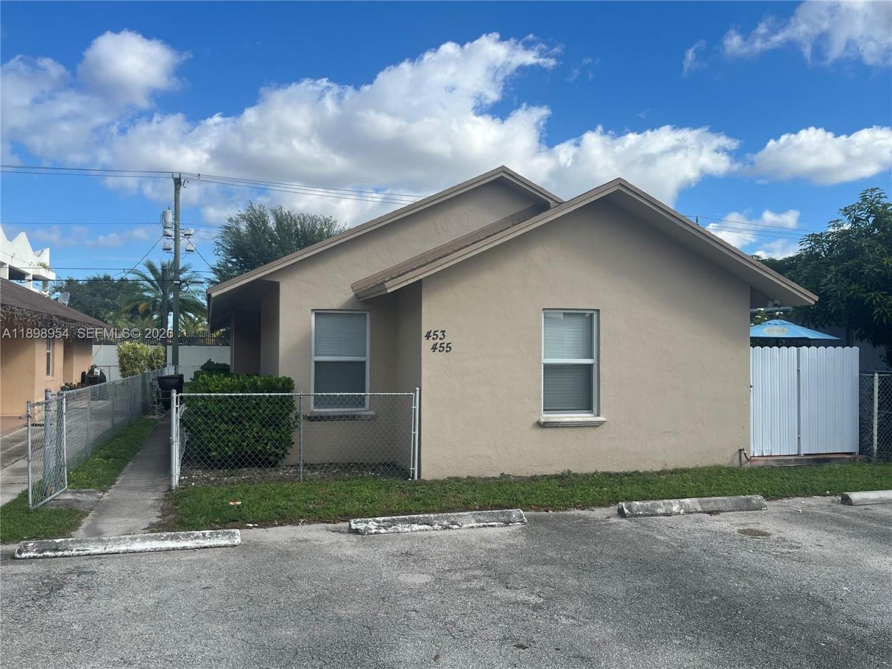 453 E 13th St, Hialeah, FL 33010 Photo