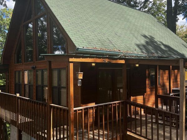 1724 N Dogwood Lane, Sevierville, TN 37876