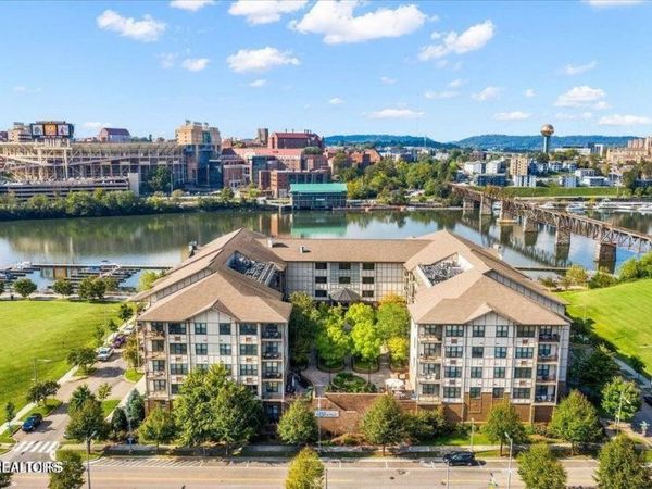 445 W Blount Ave, Knoxville, TN 37920