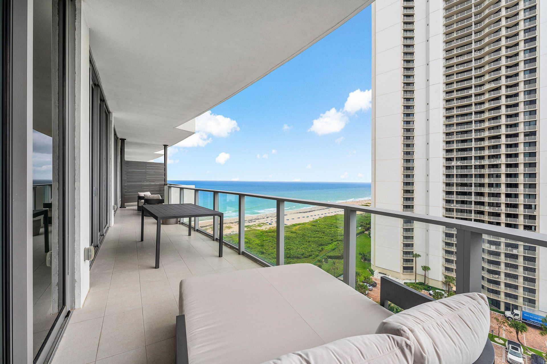 3100 N Ocean Drive, Unit H1107, Singer Island, FL 33404 Photo