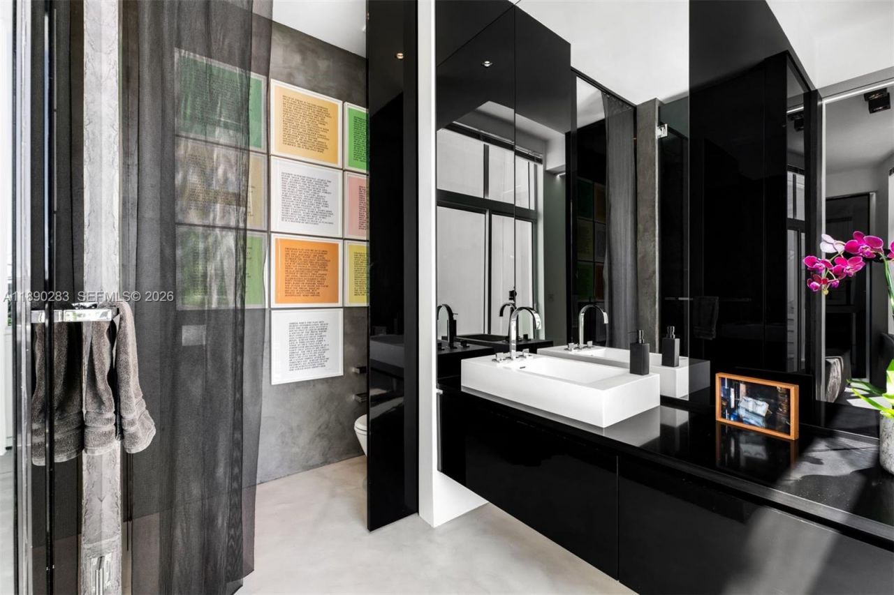 2001 Meridian Ave, Unit PH-01, Miami Beach, FL 33139 Photo