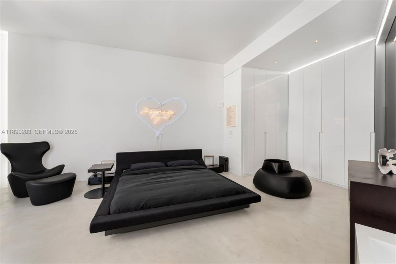 2001 Meridian Ave, Unit PH-01, Miami Beach, FL 33139 Photo